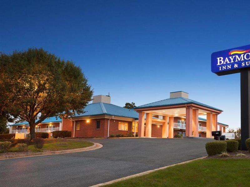 Baymont By Wyndham Warrenton Exterior foto