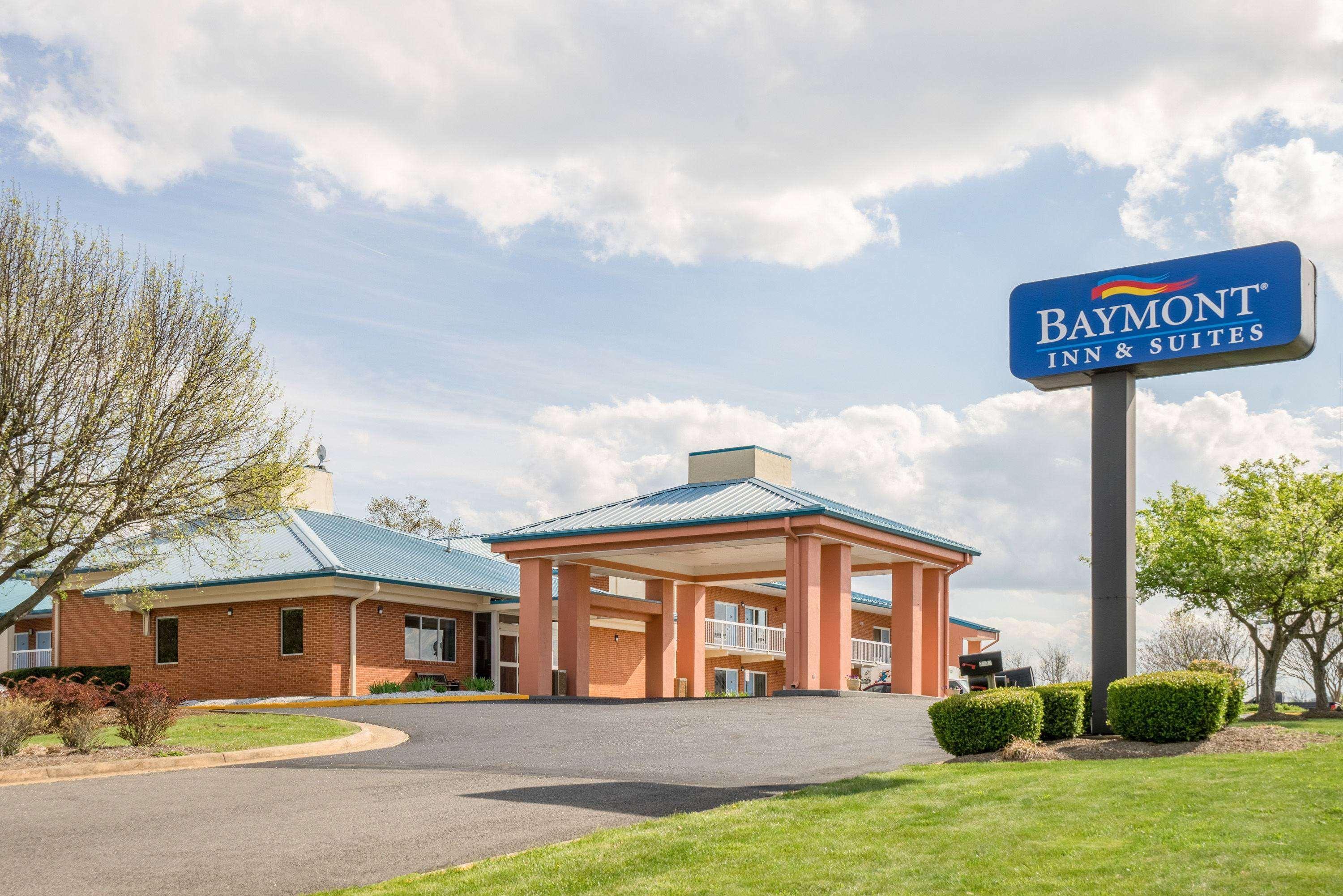 Baymont By Wyndham Warrenton Exterior foto