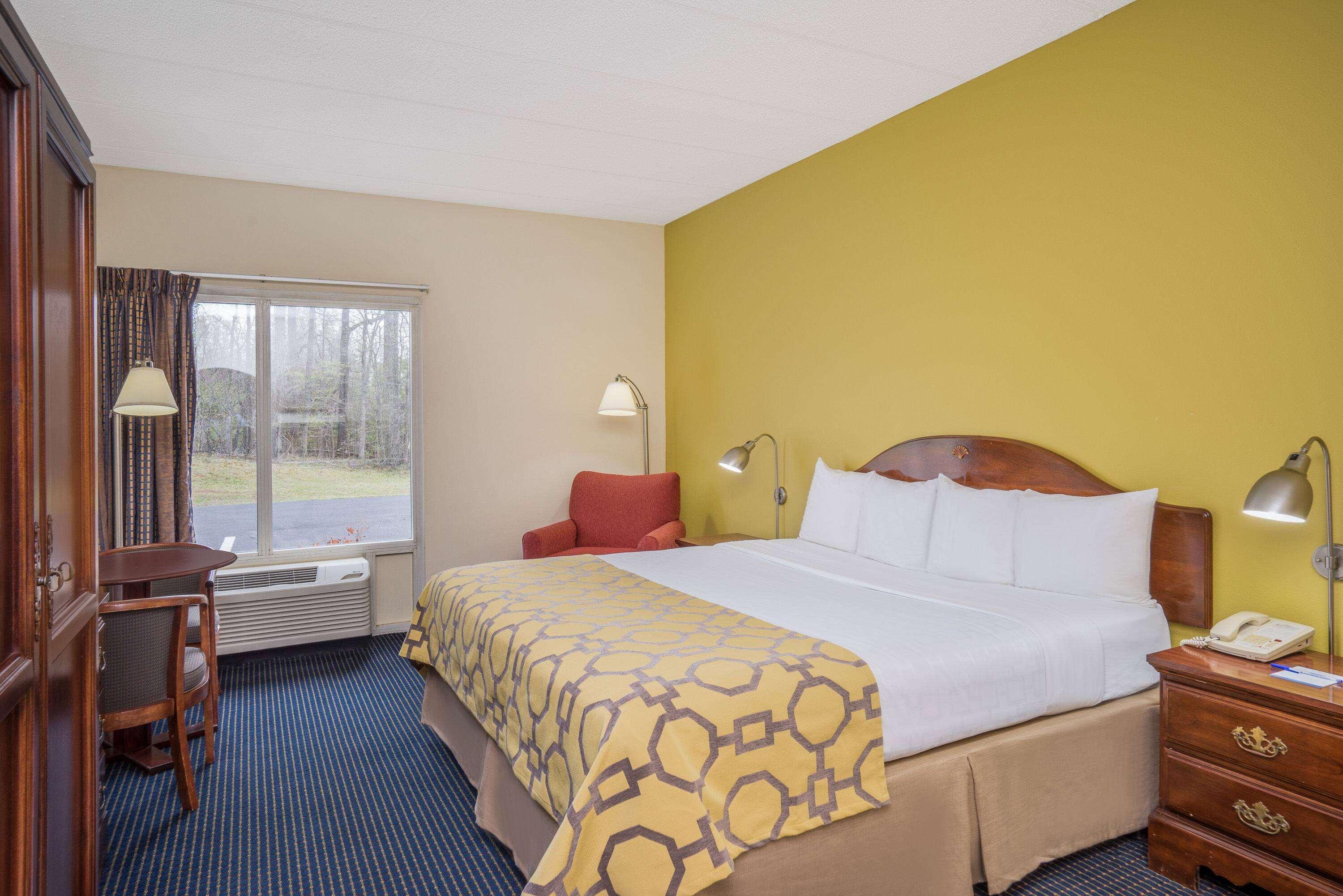 Baymont By Wyndham Warrenton Exterior foto