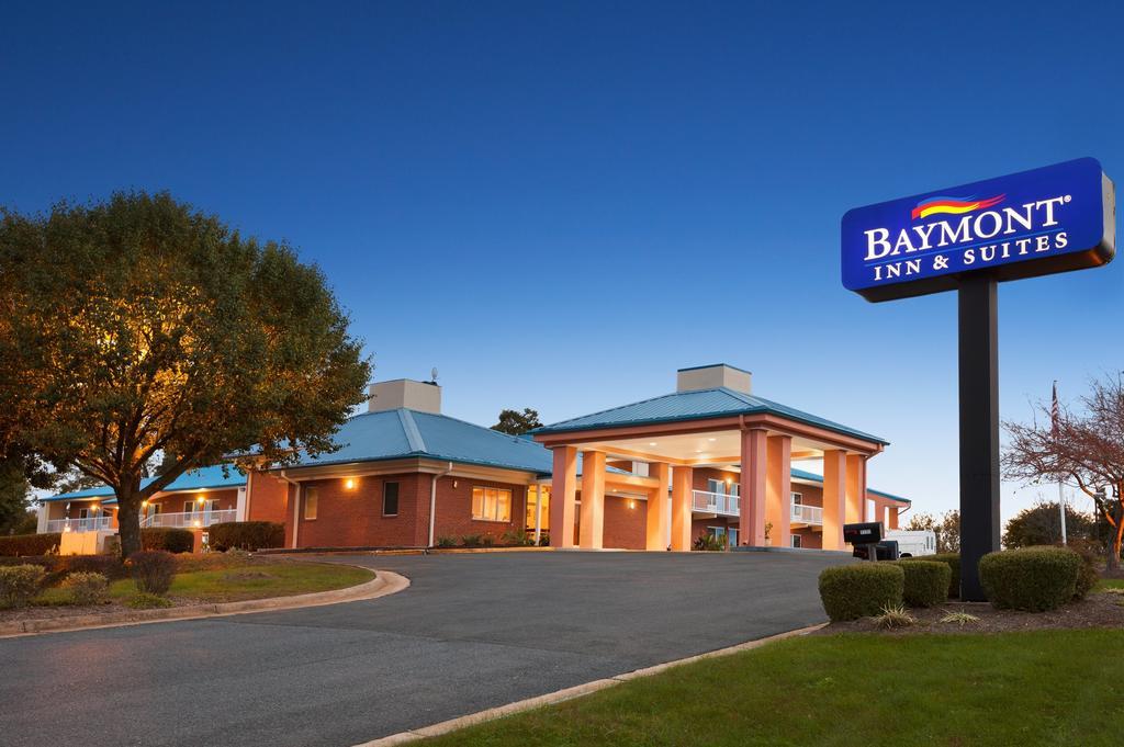 Baymont By Wyndham Warrenton Exterior foto