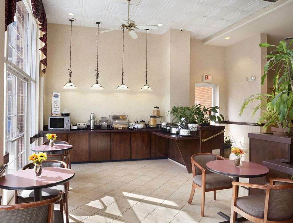 Baymont By Wyndham Warrenton Facilidades foto